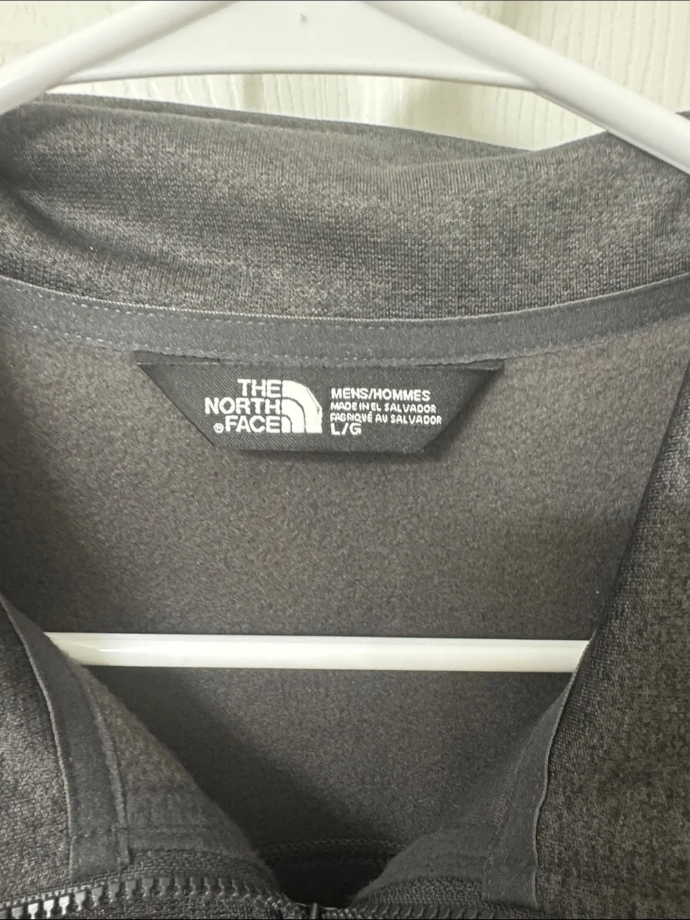 The North Face Men's Charcoal Gray Half-Zip Pullover